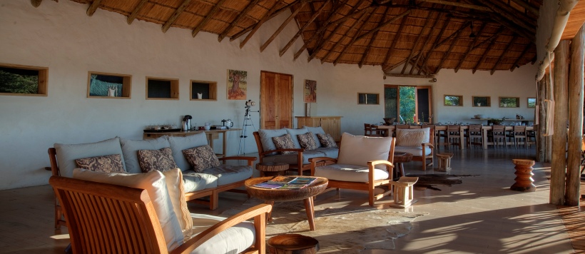 Nxai Pan Camp (Nxai Pan National Park - Adjoining the Makgadikgadi Pans) Botswana - www.Africansafaris.Travel